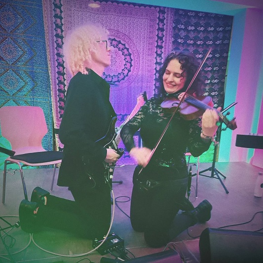 clarabal.folk im Jahre 2025